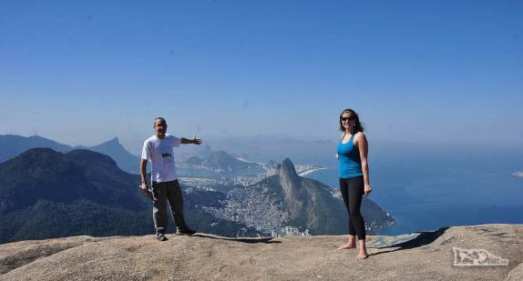 1000dias no alto da Pedra da Gavea, no Rio de Janeiro